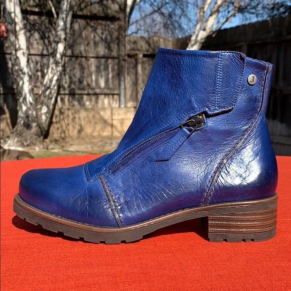 Jafa 402 Zipper Ankle Boots Cobalt Size 38 NWOB - Picture 3 of 10